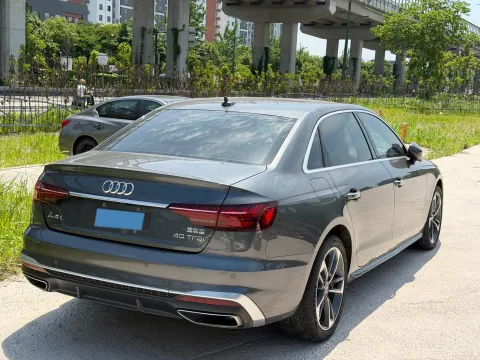 2023 Audi A4L 2.0T 190HP L4 7DCT