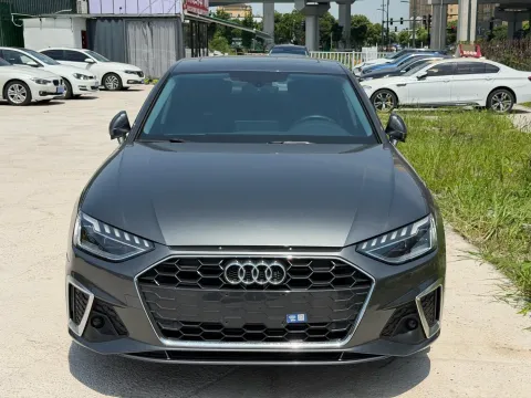 2023 Audi A4L 2.0T 190HP L4 7DCT