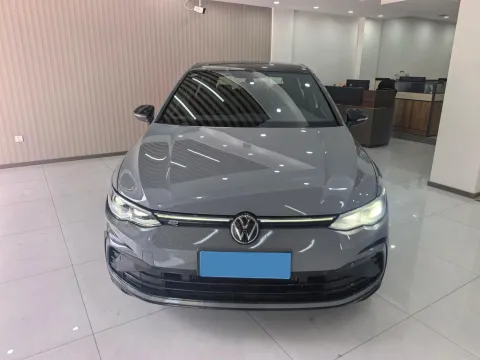 2023 Volkswagen Golf 1.4T 150HP L4 7DCT 2