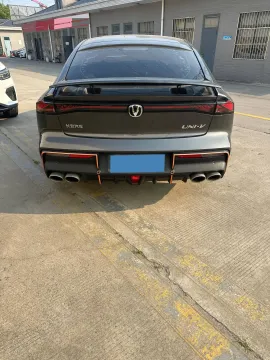 2022 ChangAn UNI-V 1.5T 188HP L4 7DCT 5