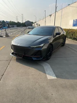 2022 ChangAn UNI-V 1.5T 188HP L4 7DCT