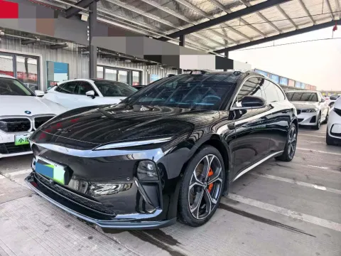 2023 NIO 蔚来 ET5T 75.0 kWh in Black