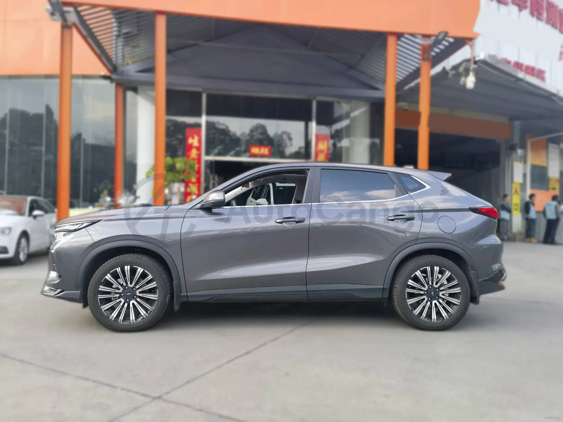 2023 ChangAn Oshan X5 1.5T 188HP L4 7DCT,autocango,china used car exporter,china ev exporter,chinese used car exporter,chinese used ev exporter