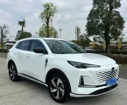 2024 ChangAn X7 PLUS 1.5T 188HP L4 7DCT