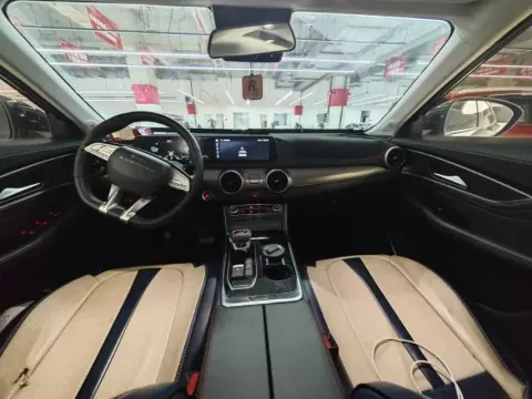 2022 DongFeng Forthing Yacht 1.5T 197HP L4 7DCT,autocango,china used car exporter,china ev exporter,chinese used car exporter,chinese used ev exporter